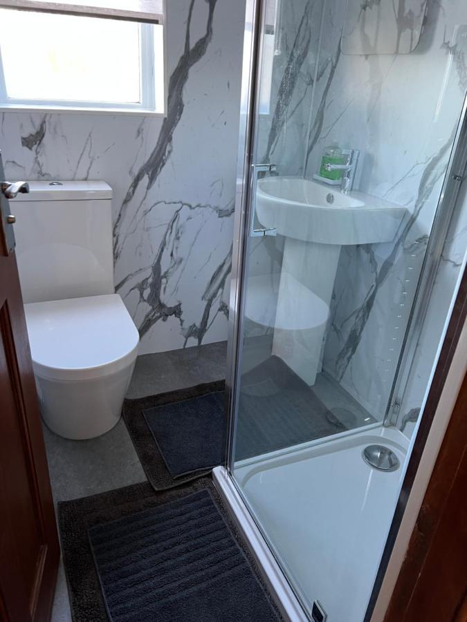 4 Bed Bungalow Near Airport Εδιμβούργο Εξωτερικό φωτογραφία